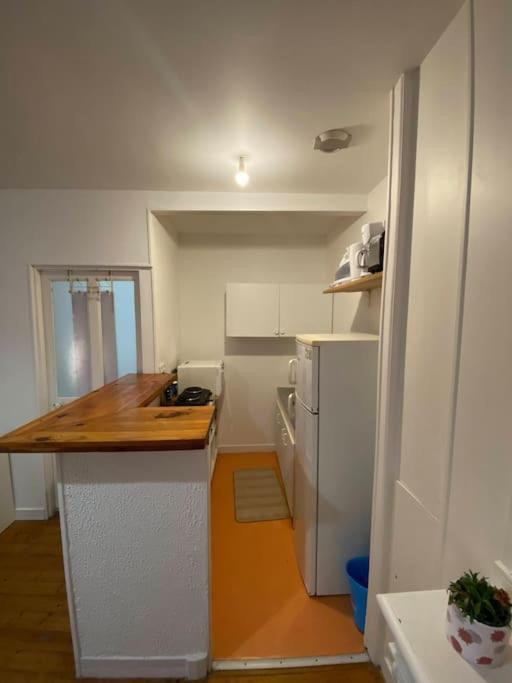 Charmant Studio , Plein Centre 브레스트 외부 사진